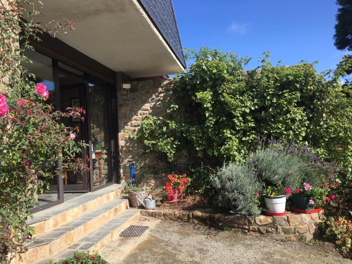 Bed and Breakfast La Chamade Carolles Exterior foto